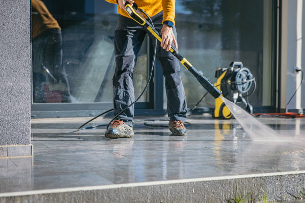 Best Factory Floor Cleaning  in Clermont, FL